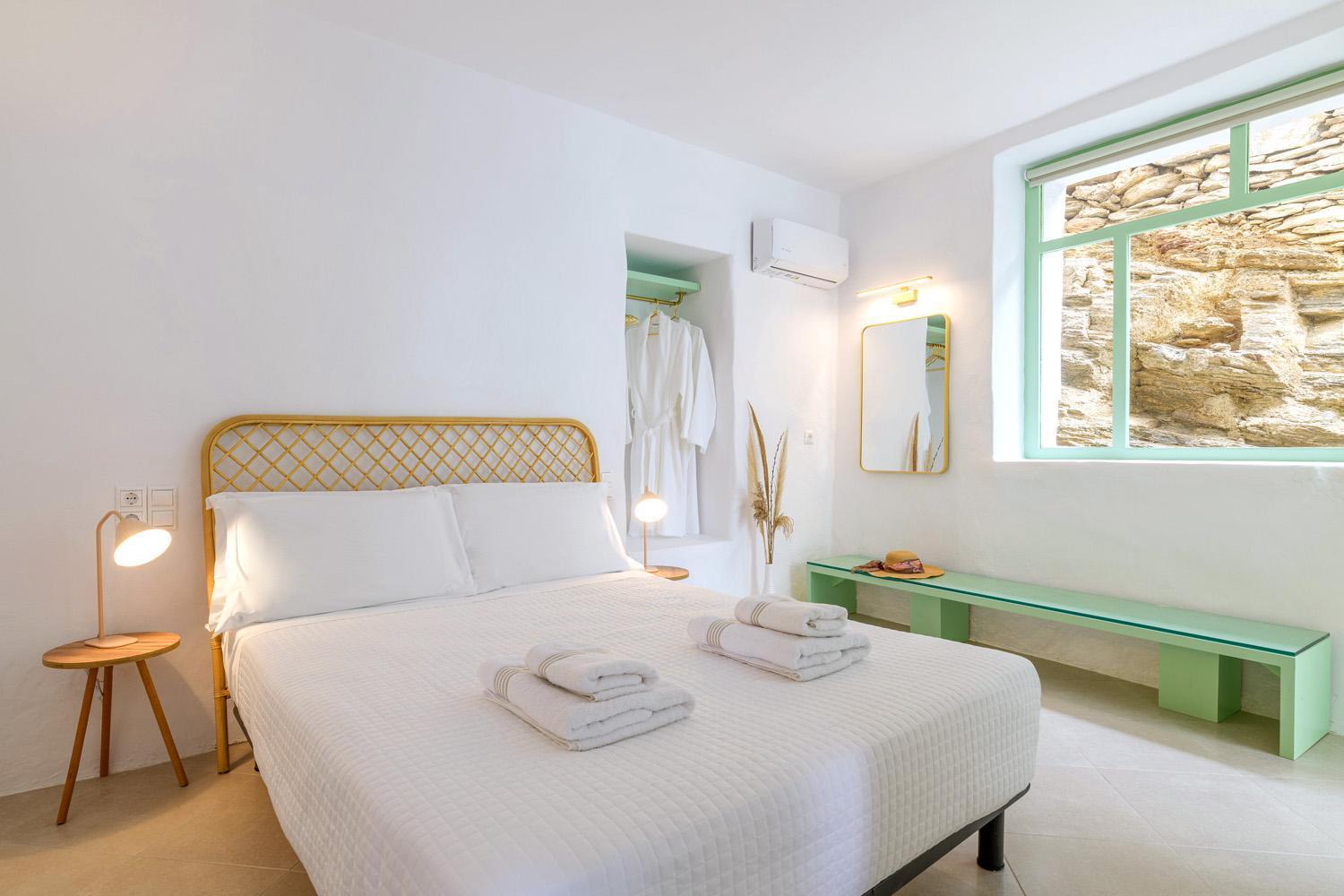 Demilia Luxury Suites Батси Экстерьер фото
