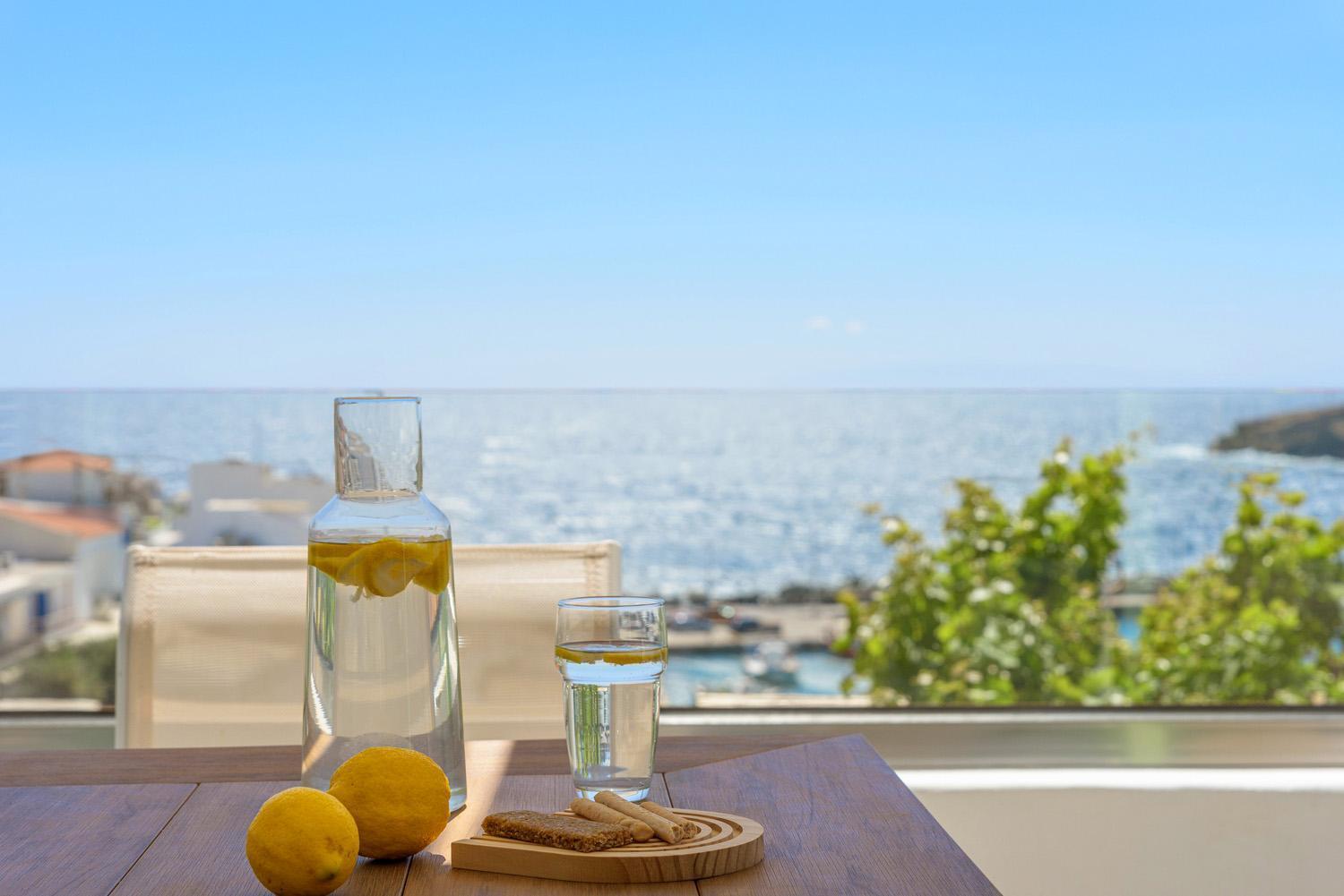 Demilia Luxury Suites Батси Экстерьер фото